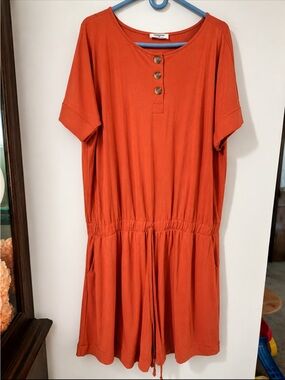 Zenana Outfitters Rust Orange Button-Front Tunic